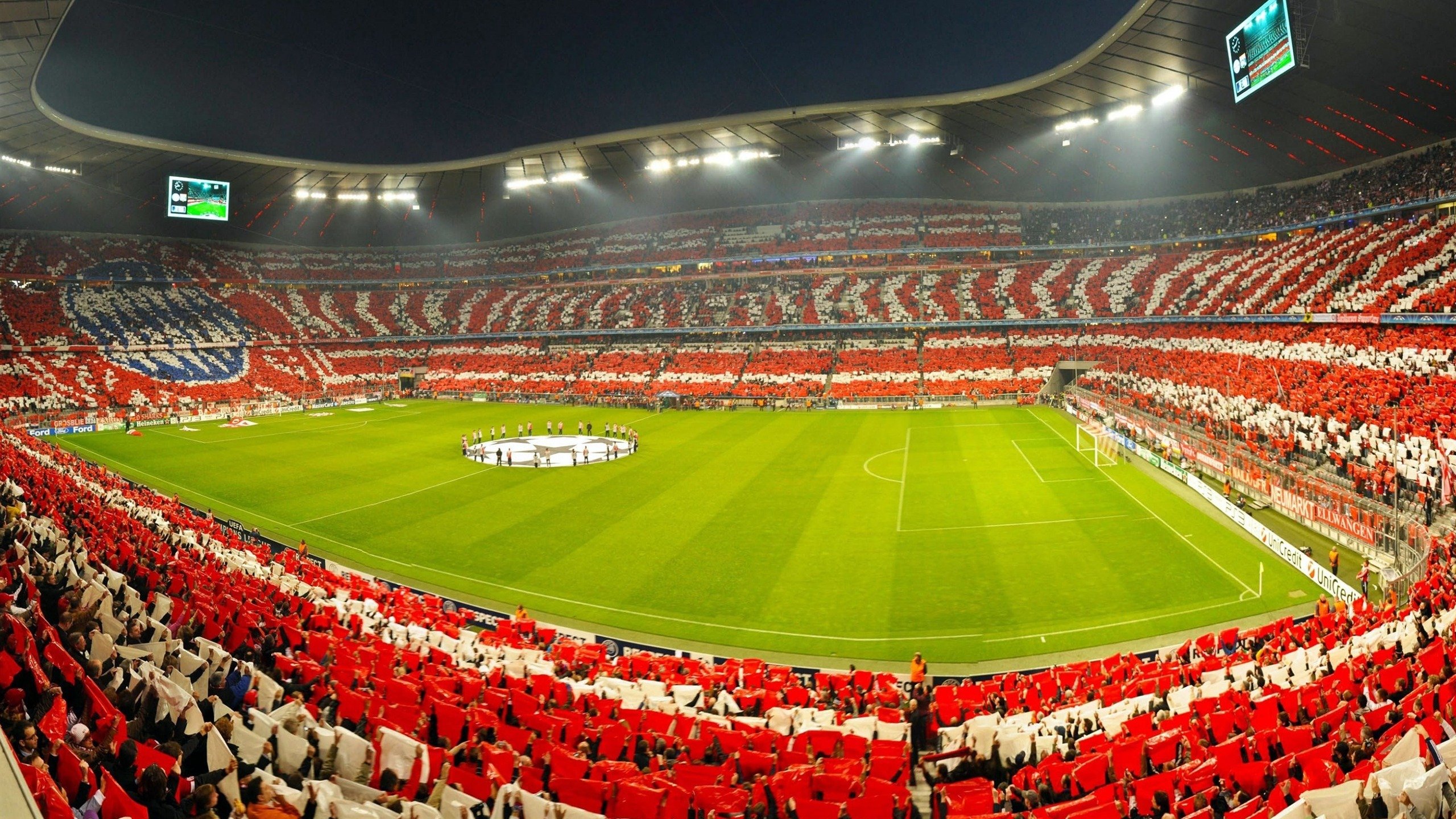 足球赛场焦点！克罗地亚队对阵日本队，老将回归赛场，再度燃起斗志