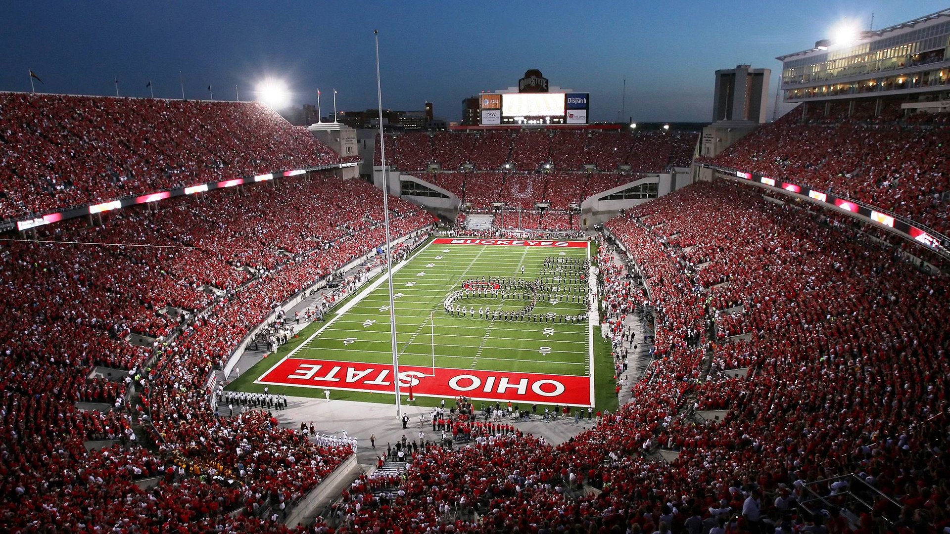 亚洲杯转会风云:曼联盯上锋线强援,周琦或成交易筹码